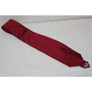 Christian Dior Red Silk Tie – Made in USA – Small Blue Pattern